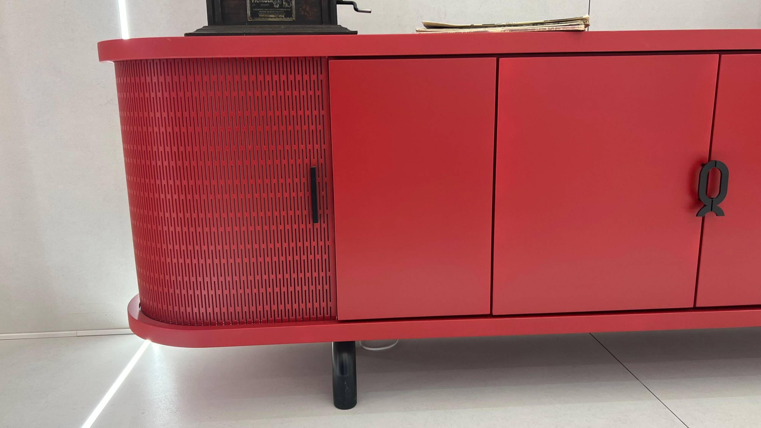 Sideboard Gardel EDICION CASA FOA